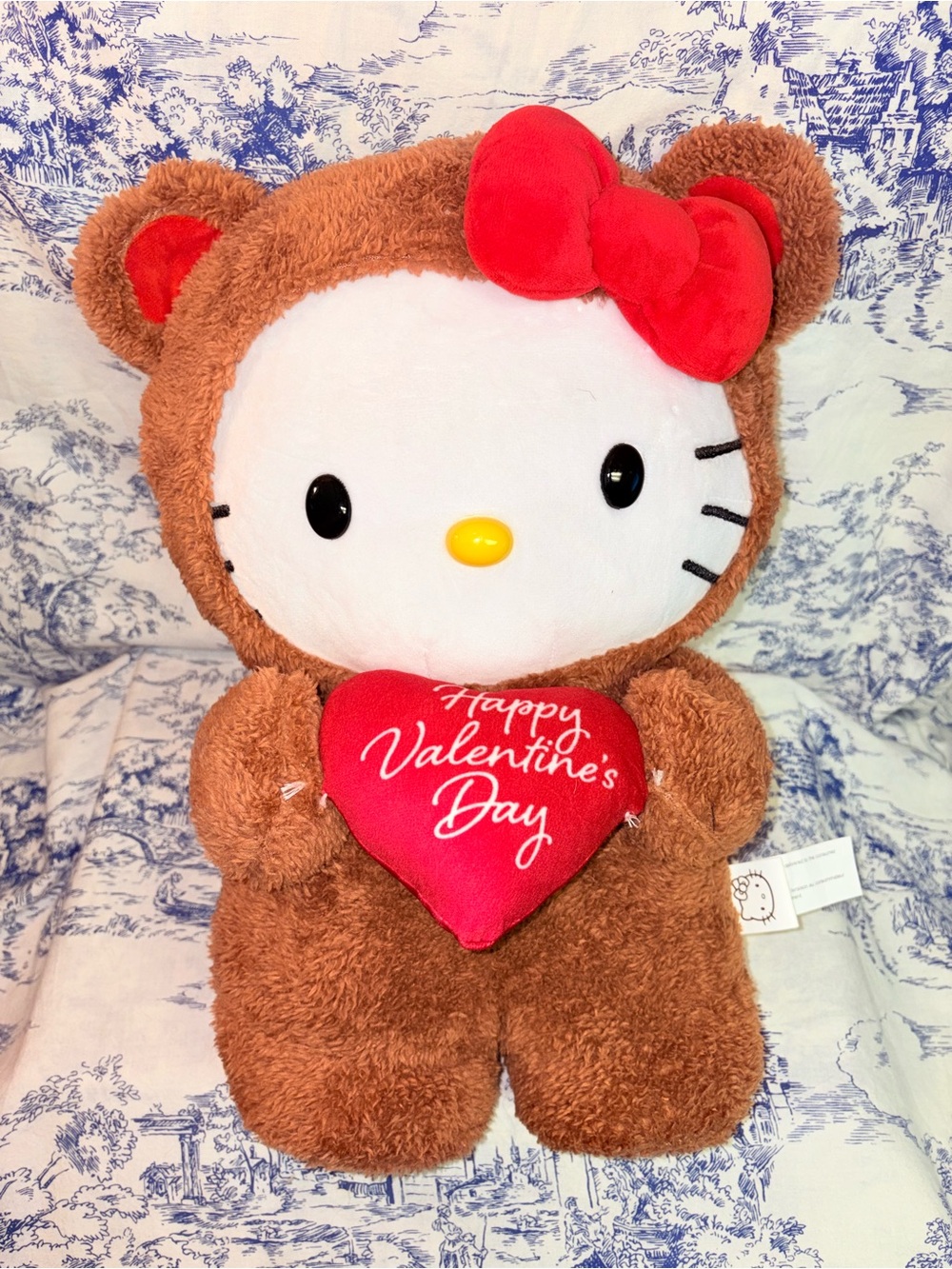 2026 Hello Kitty Valentine’s Day Bear Greeter ❤️ Sanrio Red Heart